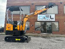 New CAEL Mini Excavators 1T/1.5T Gas with Briggs stratton  certi