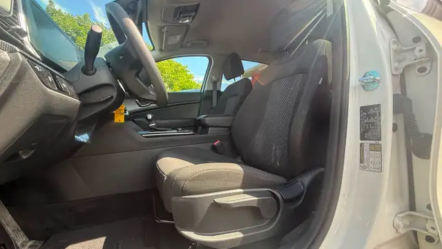 2024 Kia Sportage AWD - Photo 7