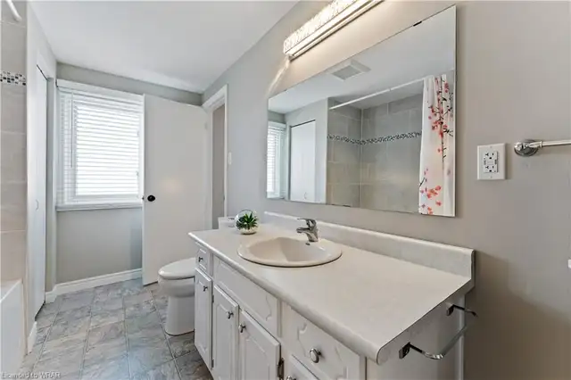 630 Pineridge Rd., Waterloo - 3 BEDROOM DETACHED HOUSE IN WATERL - Photo 23