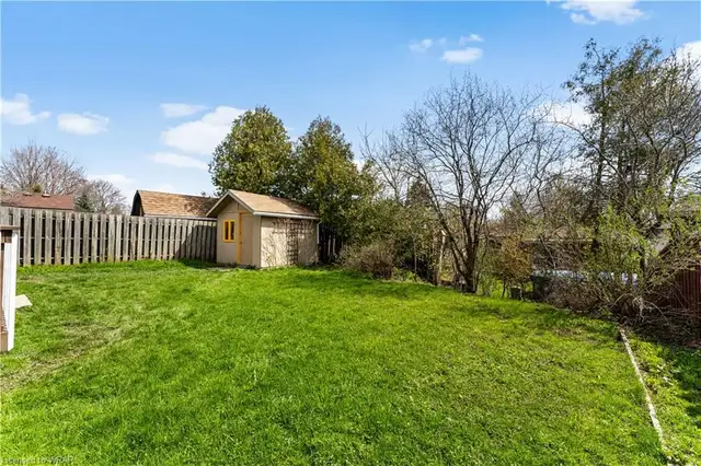 630 Pineridge Rd., Waterloo - 3 BEDROOM DETACHED HOUSE IN WATERL - Photo 29
