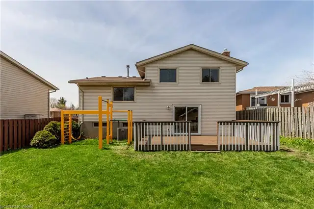 630 Pineridge Rd., Waterloo - 3 BEDROOM DETACHED HOUSE IN WATERL - Photo 31