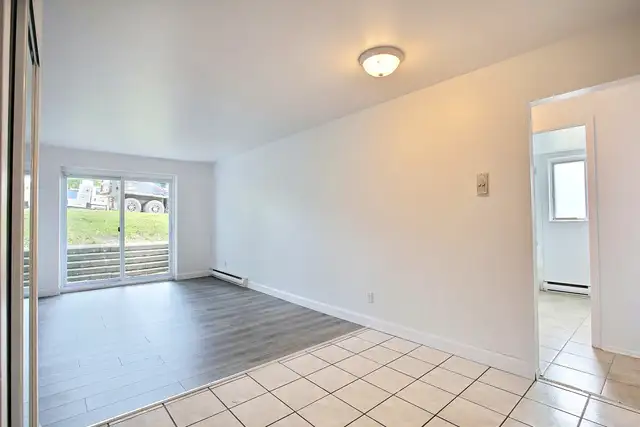 4 1/2 au 1125 rue de l'Oise REZ-DE-CHAUSSÉE pour le 1er JUILLET - Photo 2