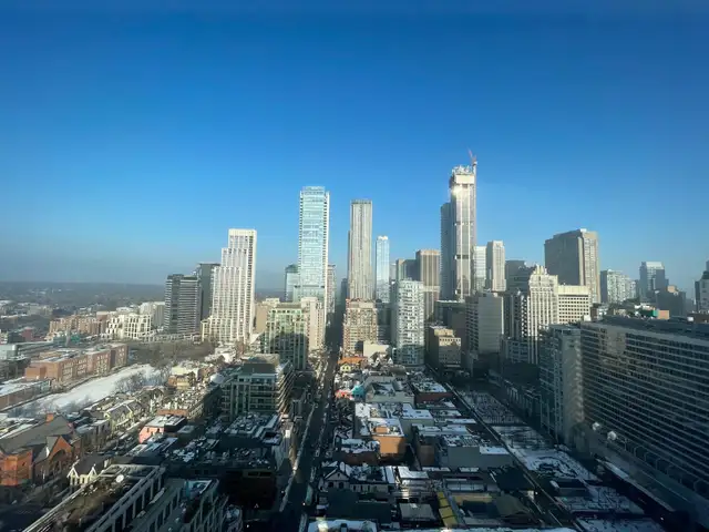 YORKVILLE PLAZA: 1 Bedroom Den Condo For Rent Downtown Toronto - Photo 13