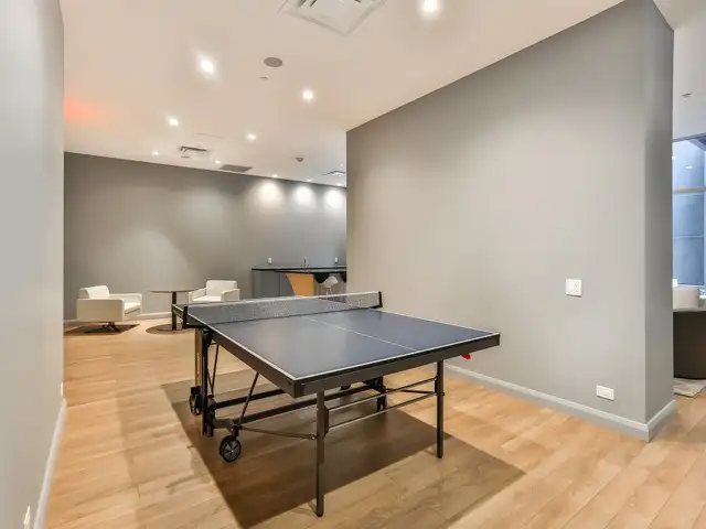 YORKVILLE PLAZA: 1 Bedroom Den Condo For Rent Downtown Toronto - Photo 14