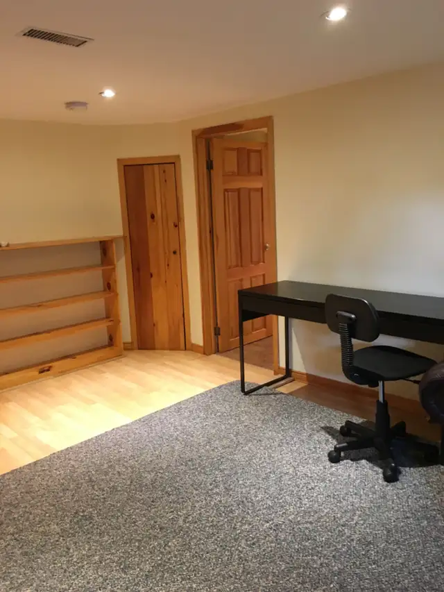 Barrie apartment downtown area - Photo 3