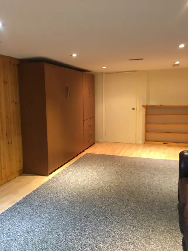 Barrie apartment downtown area - Photo 4