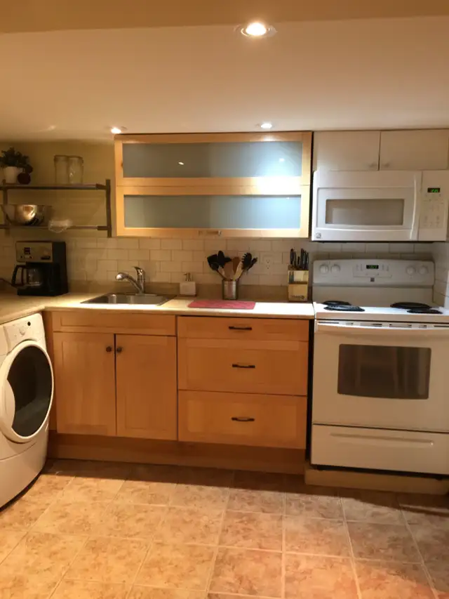 Barrie apartment downtown area - Photo 5