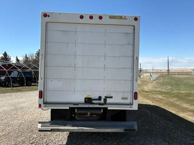 2024 Ford E-S450 16' LOADED W/RAMP CAN LEASE $AVE $1,000's - Photo 9