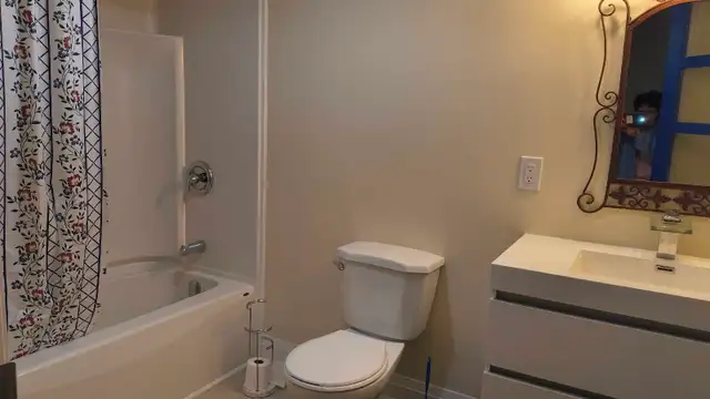 Basement for Rent - Photo 3