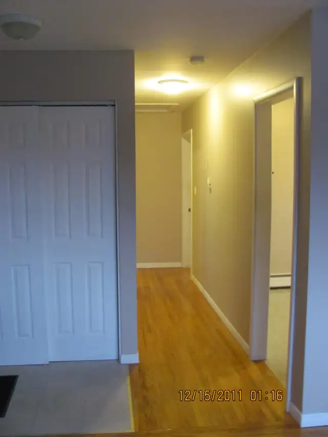 Two Bedroom Apartment - Photo 5