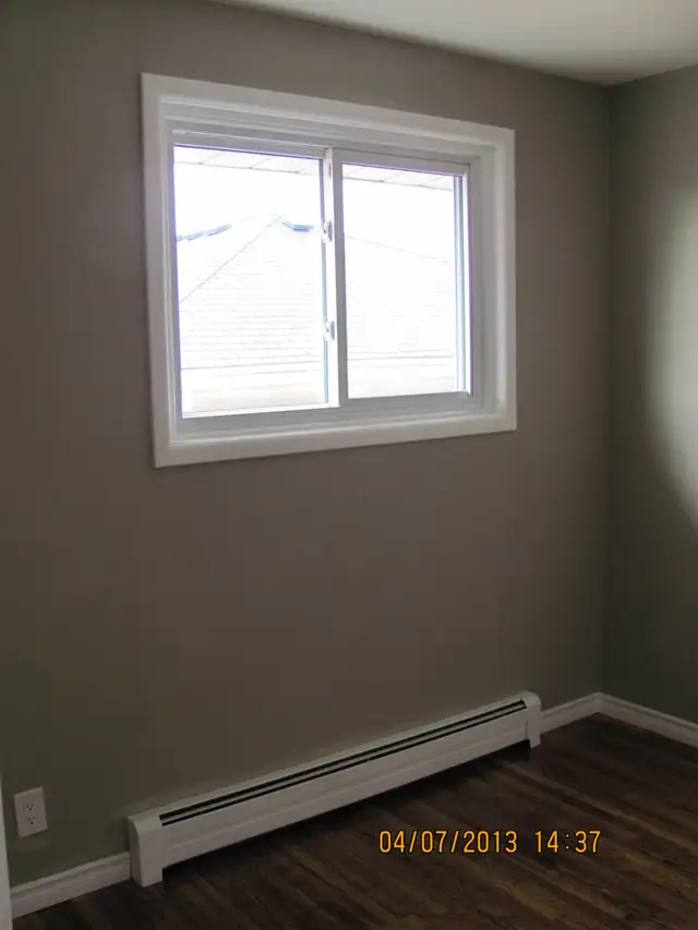 Two Bedroom Apartment - Photo 9