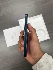 iPhone 13 mini 256gb Airpods/Charger/Delivery - Photo 3