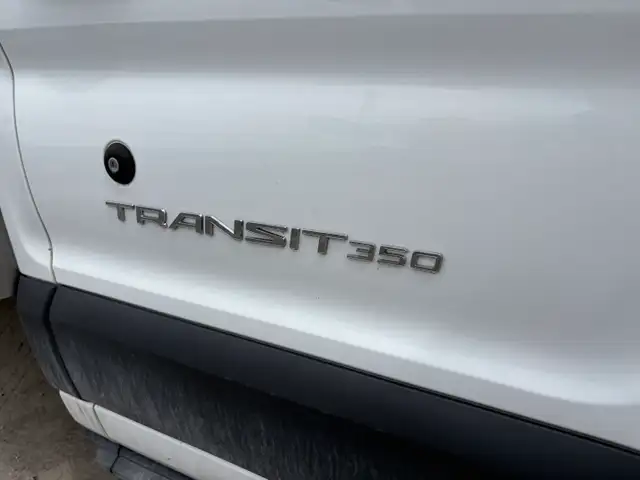 2018 Ford Transit Cutaway T350 à ce Boîte de 14 pi - Photo 4