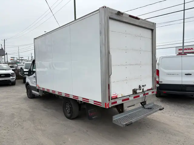 2018 Ford Transit Cutaway T350 à ce Boîte de 14 pi - Photo 9