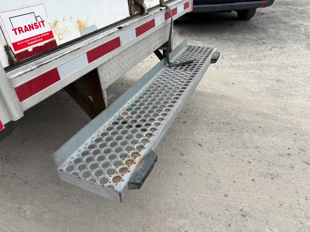 2018 Ford Transit Cutaway T350 à ce Boîte de 14 pi - Photo 10