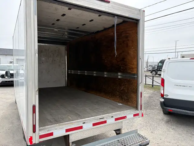 2018 Ford Transit Cutaway T350 à ce Boîte de 14 pi - Photo 12