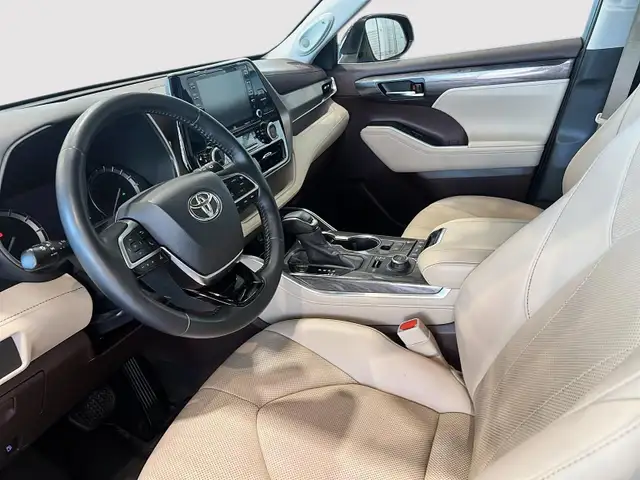 2020 Toyota Highlander Limited AWD One owner! Great value! - Photo 10