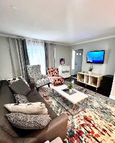 Beautiful Furnished Room for Rent – Female Only | Whitby - Photo 2