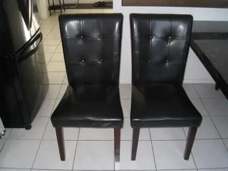 Table et 5 chaises | Dining Set with table and 5 Chairs - Photo 10