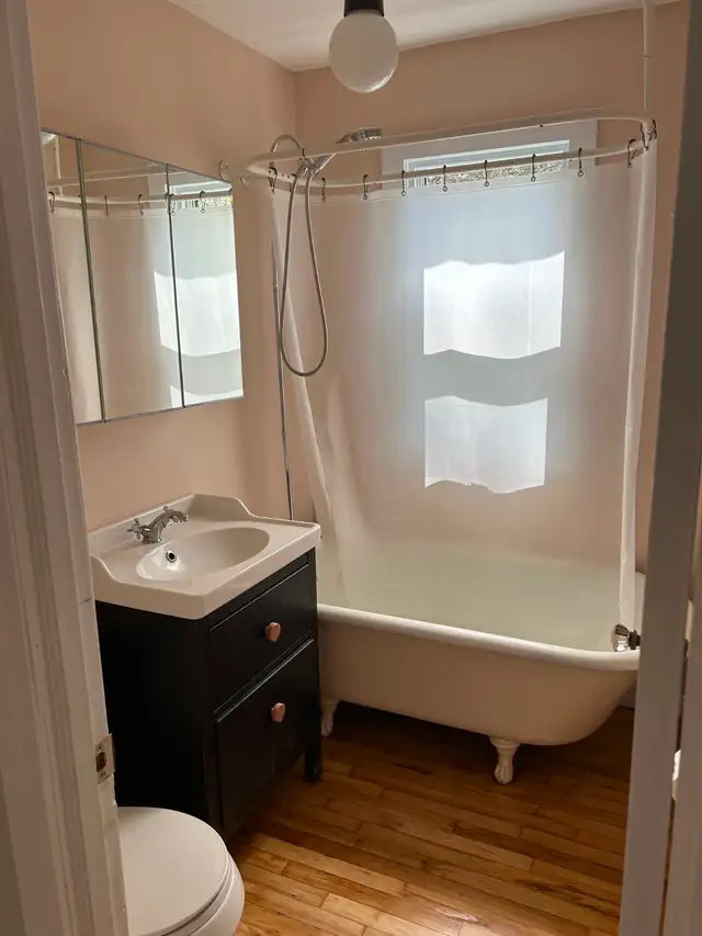 Excellent  Single Family Home - Civic Hospital - Photo 4