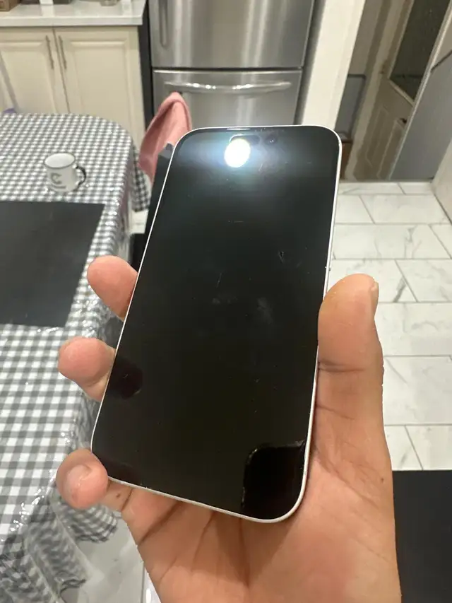 iPhone 15/16 128gb Airpods/Charger Set/Delivery - Photo 4