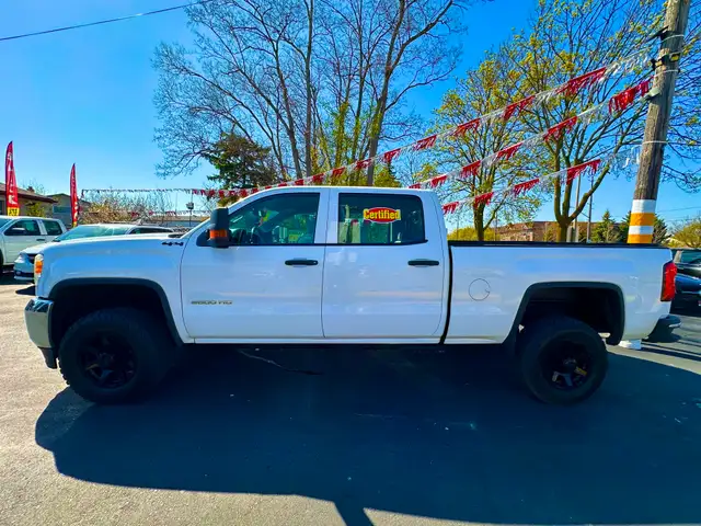 2015 GMC SIERRA 2500HD SLE CREW CAB 4X4 6.0L V8 CERTIFIED - Photo 2