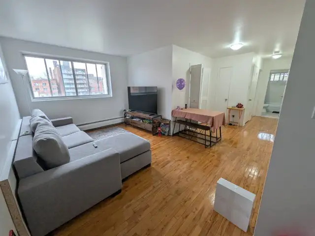 LEASE TRANSFER – 3 1/2   BALCONY – CDN - CESSION DE BAIL - $1240 - Photo 2