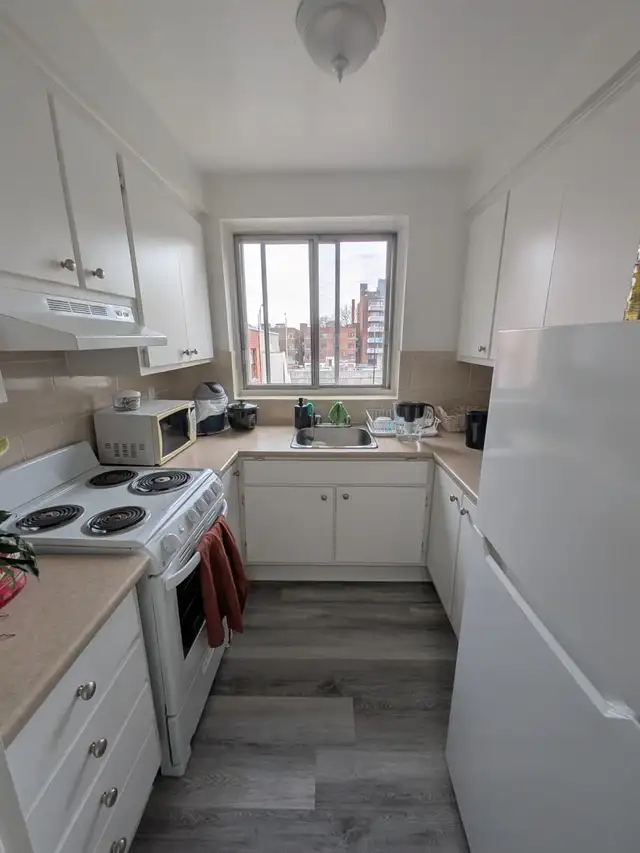 LEASE TRANSFER – 3 1/2   BALCONY – CDN - CESSION DE BAIL - $1240 - Photo 5