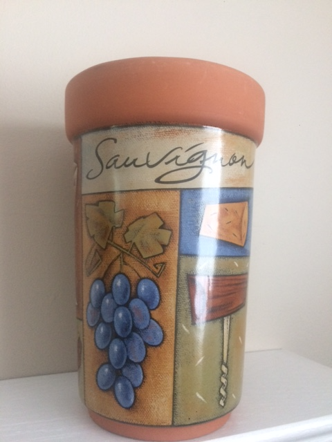 POT NEUF CÉRAMIQUE, BOUTEILLE VIN FROIDE SANS GLACE 9'HAU $10.00