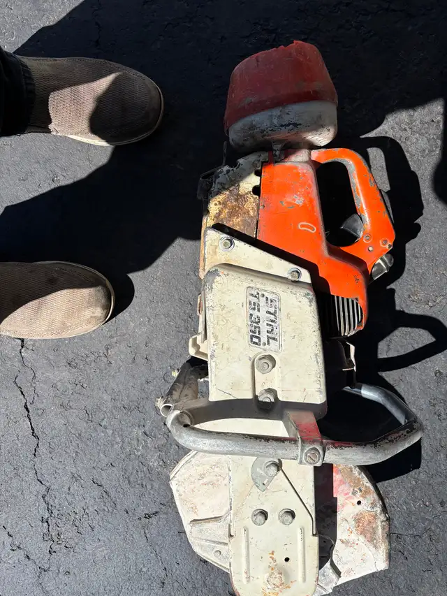 Stihl concrete saw - Photo 3