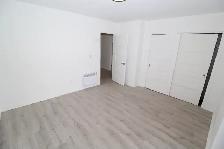 Très  Grand  Condo 5 1/2  à louer - Photo 7
