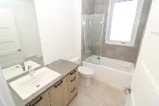 Très  Grand  Condo 5 1/2  à louer - Photo 10