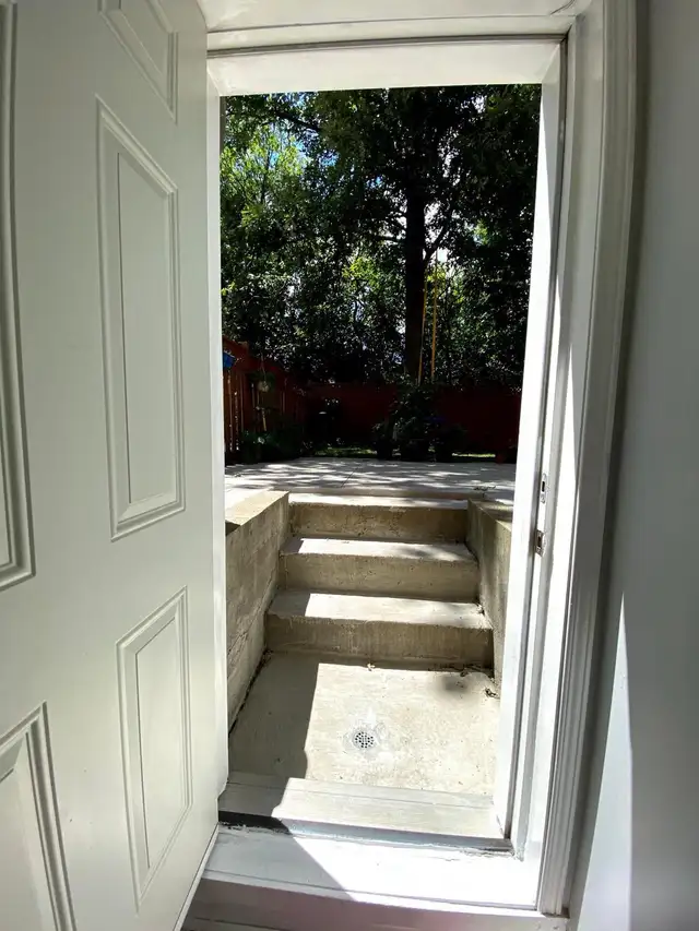 Walkout, 1 bed   living   extra space in Heartland Mississauga