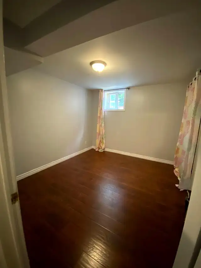 Walkout, 1 bed   living   extra space in Heartland Mississauga - Photo 6