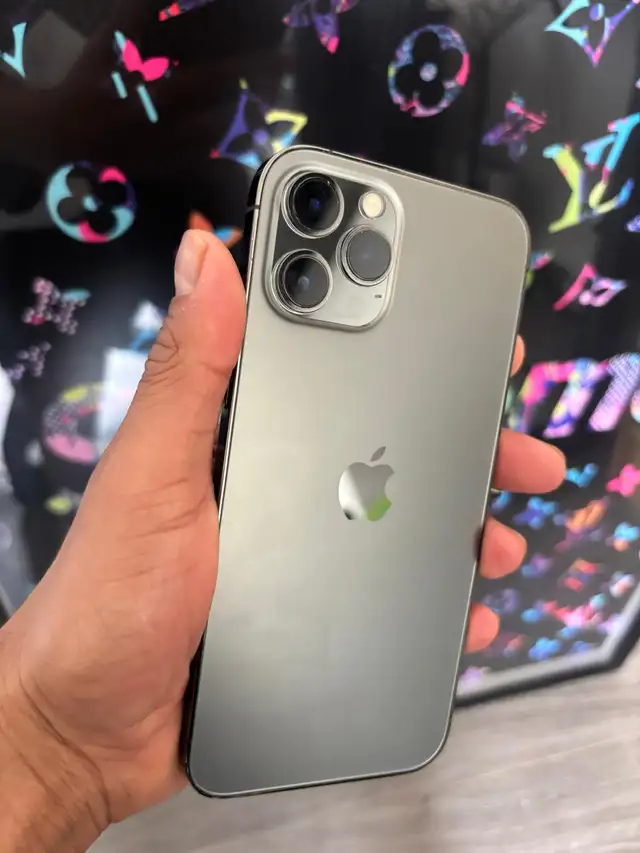 iPhone 12 Pro Max 256gb display changed Airpods Pkg/Delivery - Photo 2