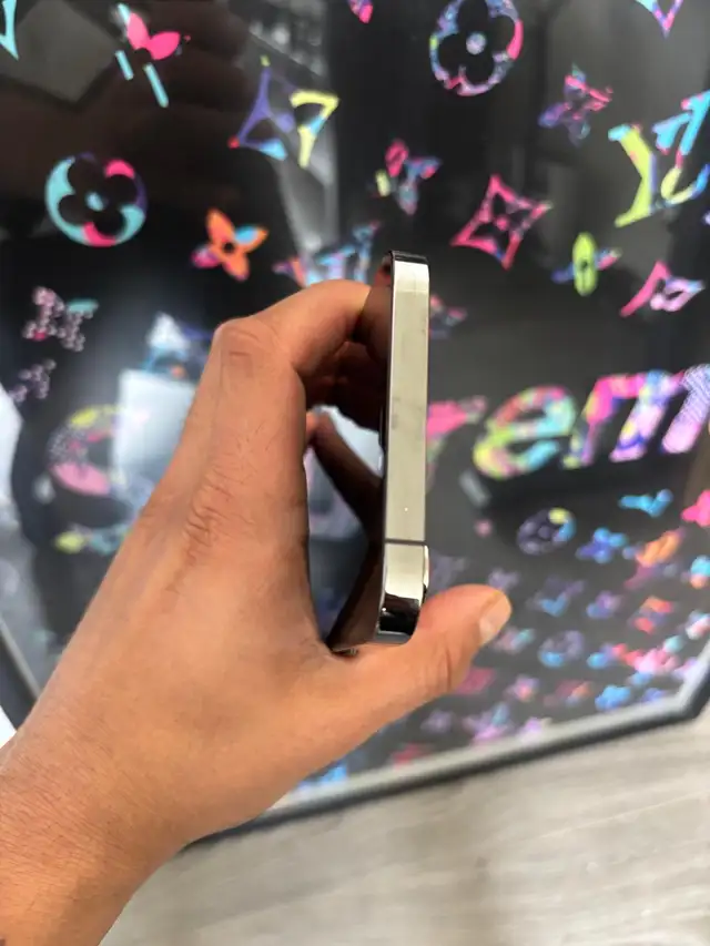 iPhone 12 Pro Max 256gb display changed Airpods Pkg/Delivery - Photo 3