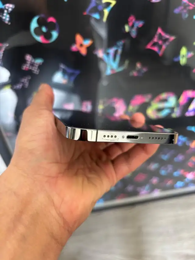 iPhone 12 Pro Max 256gb display changed Airpods Pkg/Delivery - Photo 6