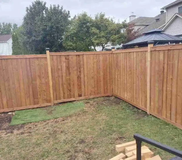 Fence installation/Repair