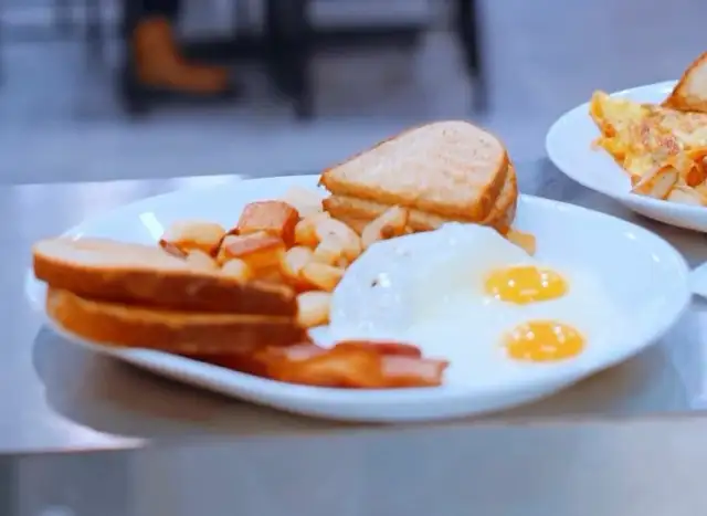 Breakfast/Diner Cook