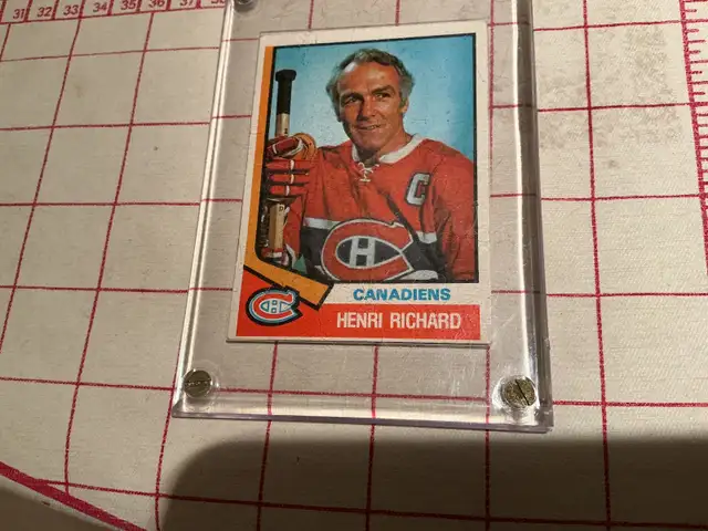 1974-75 O-PEE-CHEE HENRI RICHARD Card # 321 !