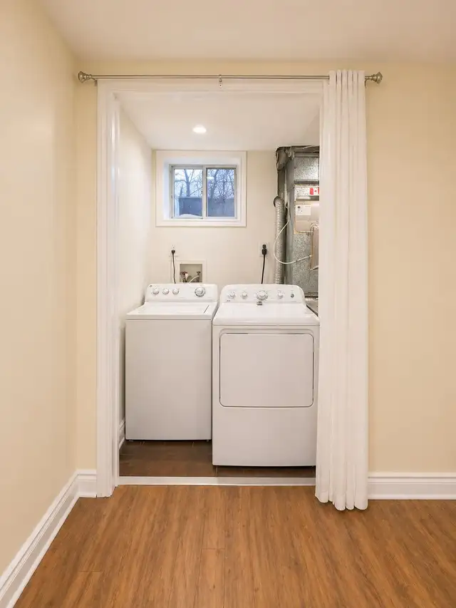 Basement for rent - Photo 3