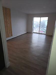 Modern 2-Bedroom Apartment for Rent in Kitchener! - Photo 3