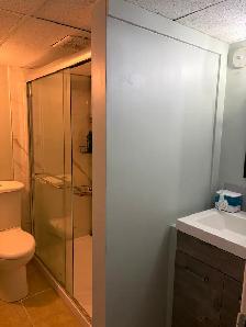 newly renoved bastment suite near southgate LRT for rent - Photo 7