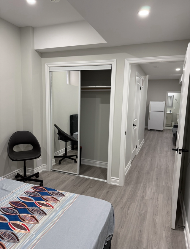 1 Room For Rent In a Basement - Photo 2