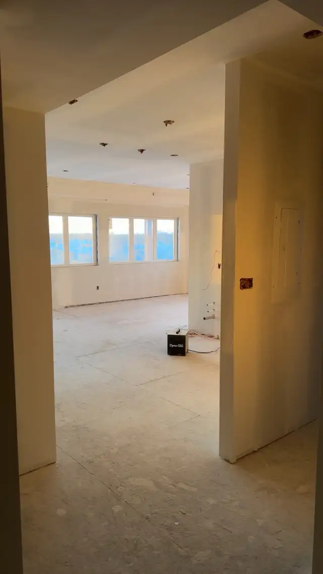 Painters $20-$25/h - Photo 3