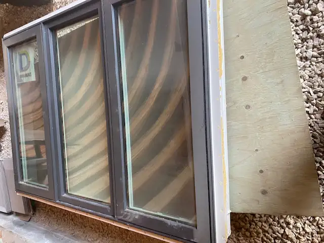 DURABUILT WINDOW