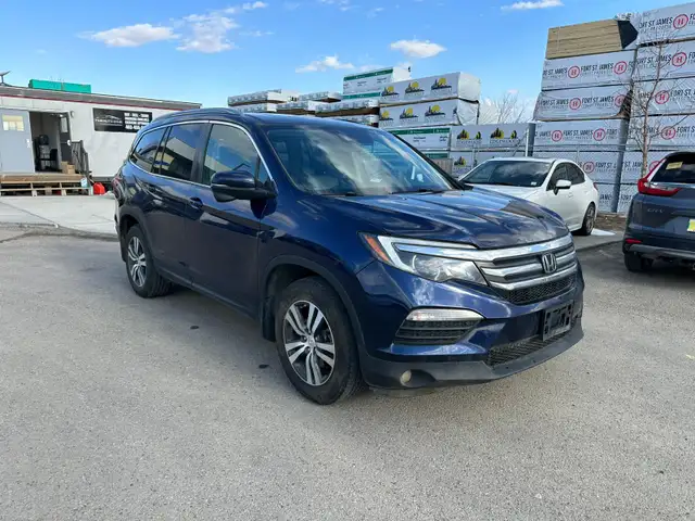 2018 Honda Pilot EX-L RES AWD | DVD Player, Back Cam - Photo 3