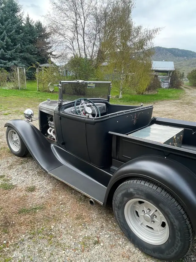1929 Ford Roadster Pickup - Photo 8