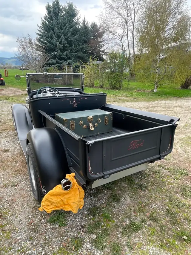 1929 Ford Roadster Pickup - Photo 9