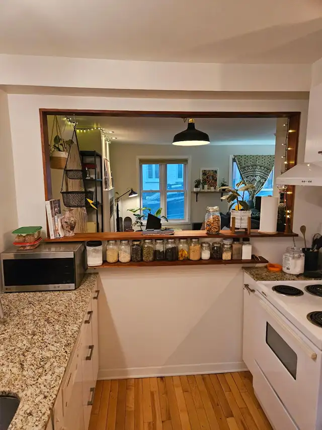 Magnifique 3-1/2 semi-meublé Saint-Jean-Baptiste avec terrasse - Photo 4